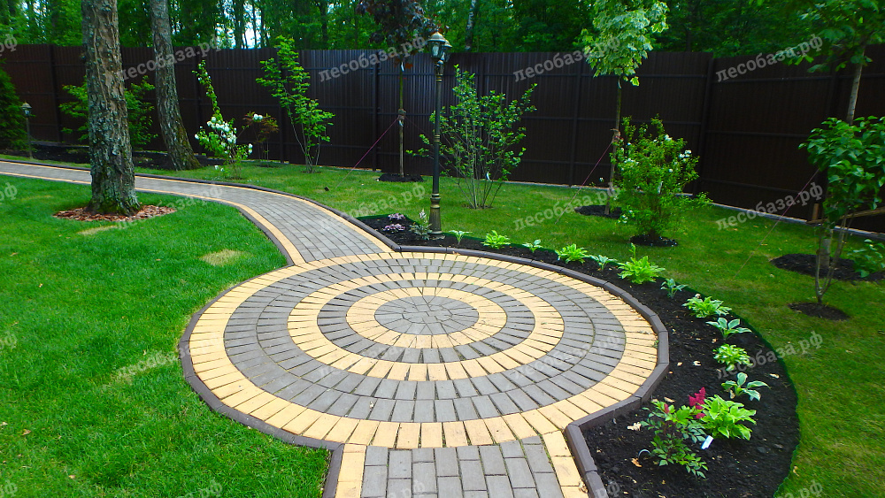 Укладка тротуарной плитки, отмостки и садовых дорожек в Вилейке