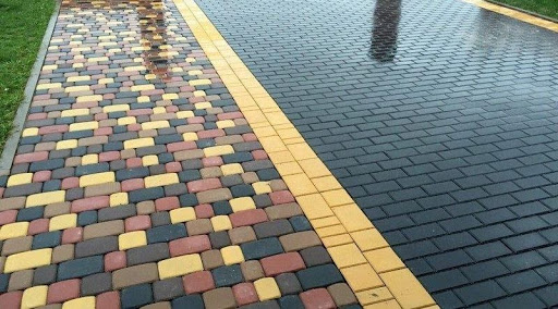 Укладка тротуарной плитки, отмостки и садовых дорожек в Слуцке